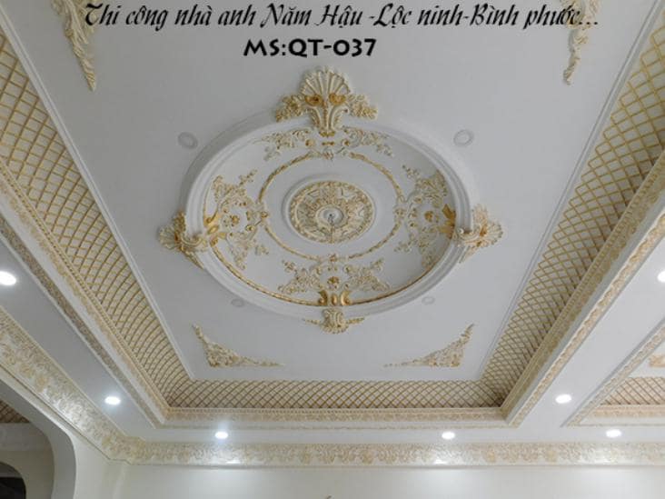 Phong khach co dien QT037